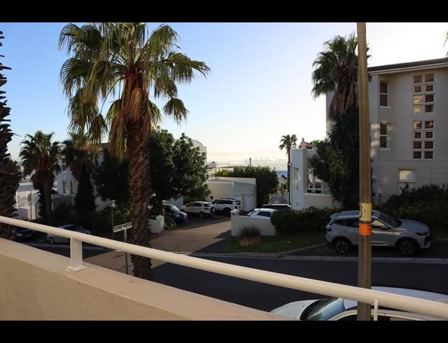 2 BEDROOM PROPERTY TO RENT IN VREDEHOEK